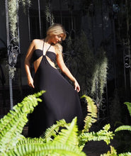 Load image into Gallery viewer, Supreme V Maxi Dress
