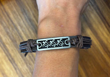 Load image into Gallery viewer, Men's Leather Bracelet