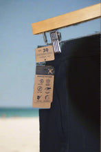 Load image into Gallery viewer, Zula Solid Performance 18.5" Board Short
