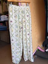 Load image into Gallery viewer, Garden Set Pants