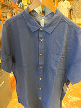 Load image into Gallery viewer, Linen Breeze Button-Up