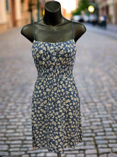 Load image into Gallery viewer, Fancy Floral Dress