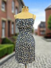 Load image into Gallery viewer, Fancy Floral Dress