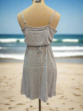 Load image into Gallery viewer, Button Down Dress