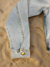 Load image into Gallery viewer, Draw String Cropped Denim Jacket