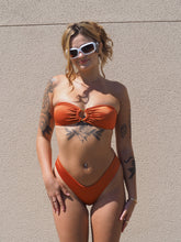 Load image into Gallery viewer, Terracotta Fiji Bottom