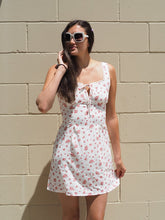 Load image into Gallery viewer, Floral Tie Front Dress