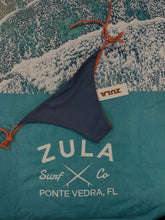 Load image into Gallery viewer, Zula solid reversible tie side bottom