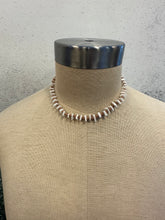 Load image into Gallery viewer, Coco Beads Chipped Shell Necklace