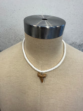 Load image into Gallery viewer, Beaded Shell Sharks Tooth Necklace