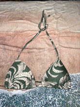 Load image into Gallery viewer, Verde Reversible top