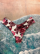 Load image into Gallery viewer, Rosado Reversible Triangle Top