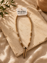 Load image into Gallery viewer, Wooded bead Surfboard Necklace
