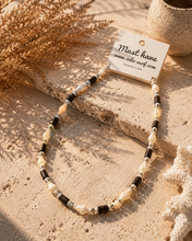Load image into Gallery viewer, Shell &amp; Beads Necklace
