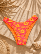 Load image into Gallery viewer, Hibiscus Heart- Full Bottom
