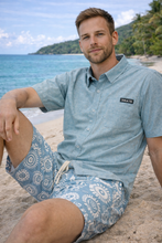 Load image into Gallery viewer, Men’s Short Sleeve Button-Up Performance Shirt

