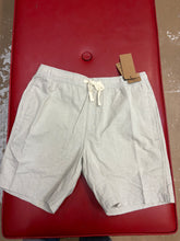 Load image into Gallery viewer, Men's linen shorts
