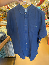 Load image into Gallery viewer, Linen Breeze Button-Up
