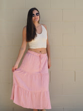 Load image into Gallery viewer, Textured Halter Back Crop Top
