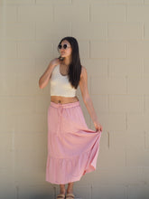 Load image into Gallery viewer, Textured Halter Back Crop Top
