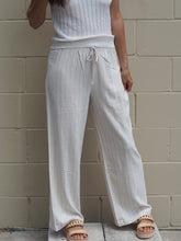 Load image into Gallery viewer, Pinstripe Linen Pants
